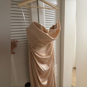 House of CB Adrienne dress size M(PLUS CUP)